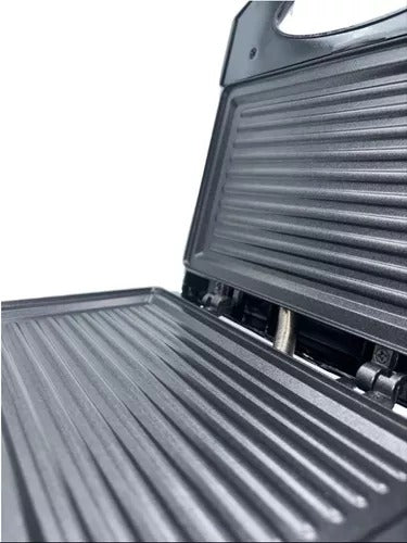 Sanduicheira Grill